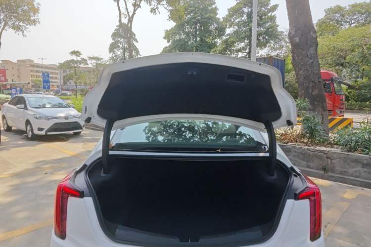 Used Cadillac CT5 2020 28T Fashion Edition Trunk