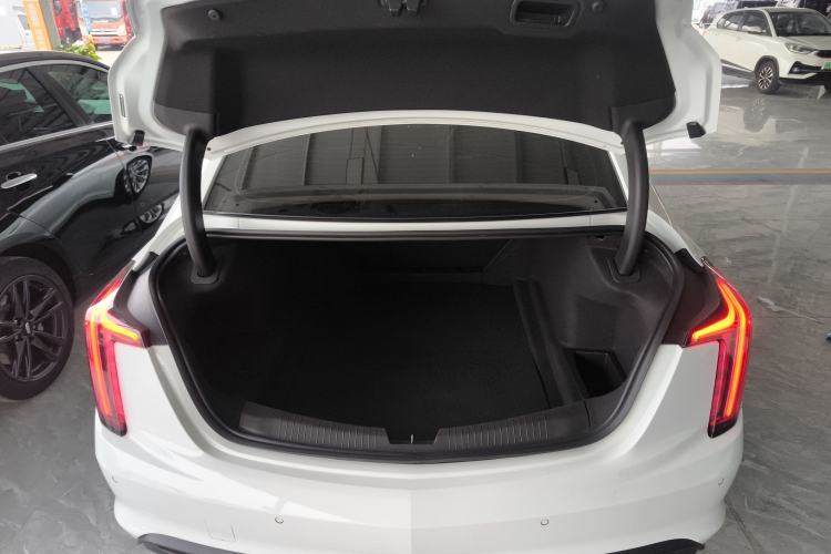 Used Cadillac CT5 2020 Revised Version 28T Luxury Edition Trunk