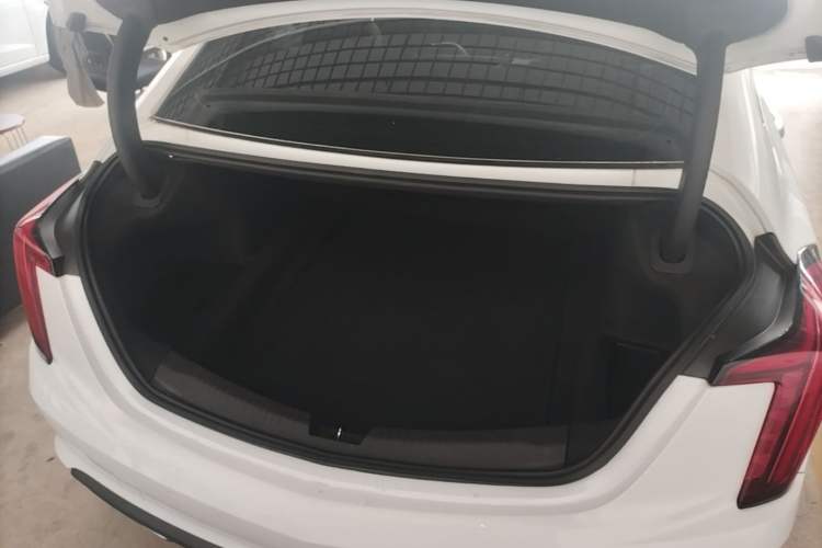 Used Cadillac CT5 2020 Revised Version 28T Luxury Edition Trunk
