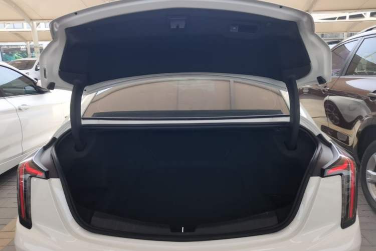 Used Cadillac CT5 2020 28T Platinum Sport Edition Trunk