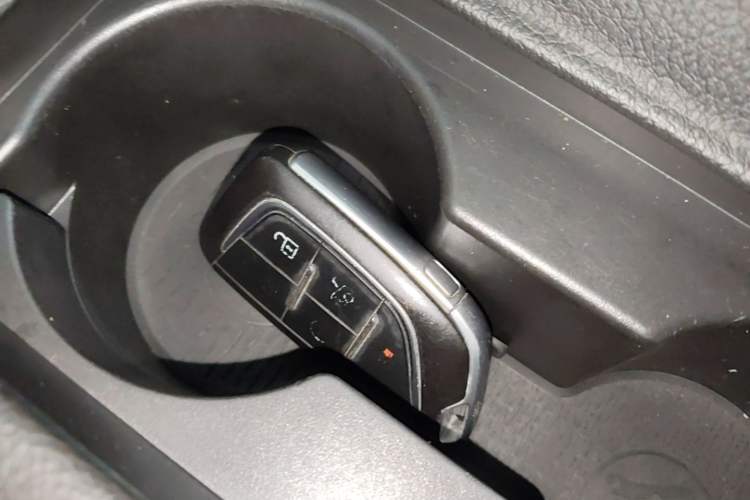 Used Cadillac CT5 2020 Updated 28T Leading Sporty Version Vehicle Key