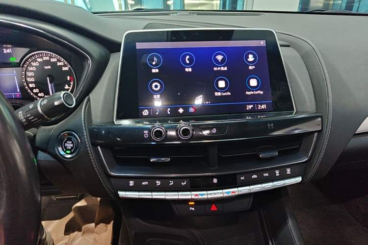 Used Cadillac CT5 2021 28T Fashion Edition Audio And AC Panel