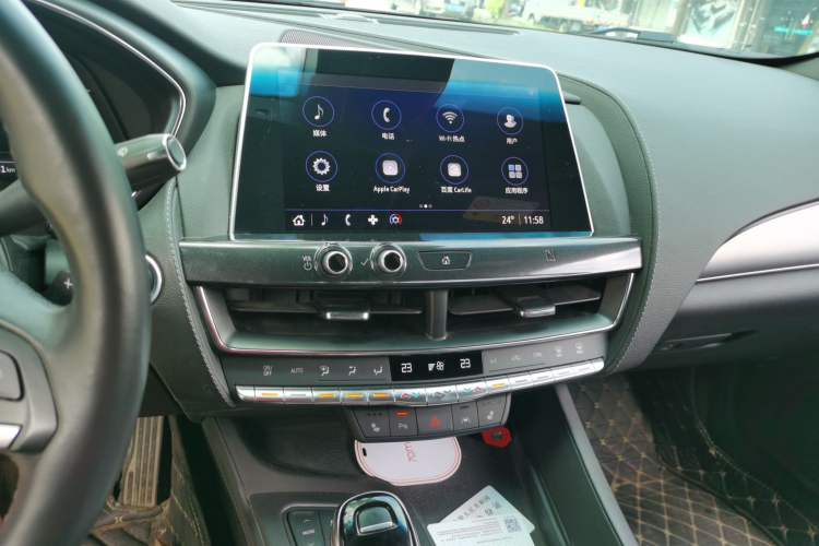 Used Cadillac CT5 2021 28T Prestige Edition Audio And AC Panel