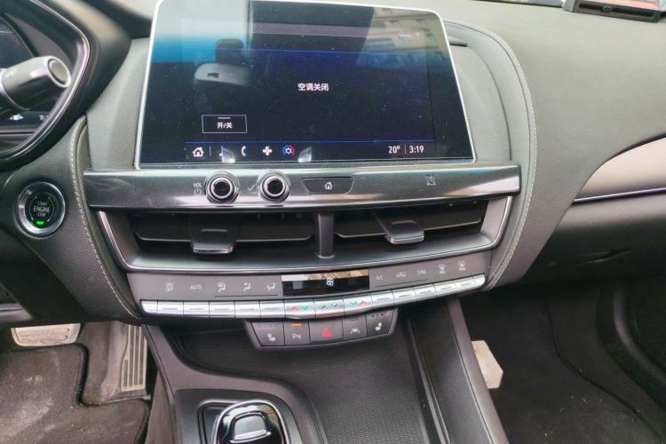 Used Cadillac CT5 2021 28T Prestige Edition Audio And AC Panel