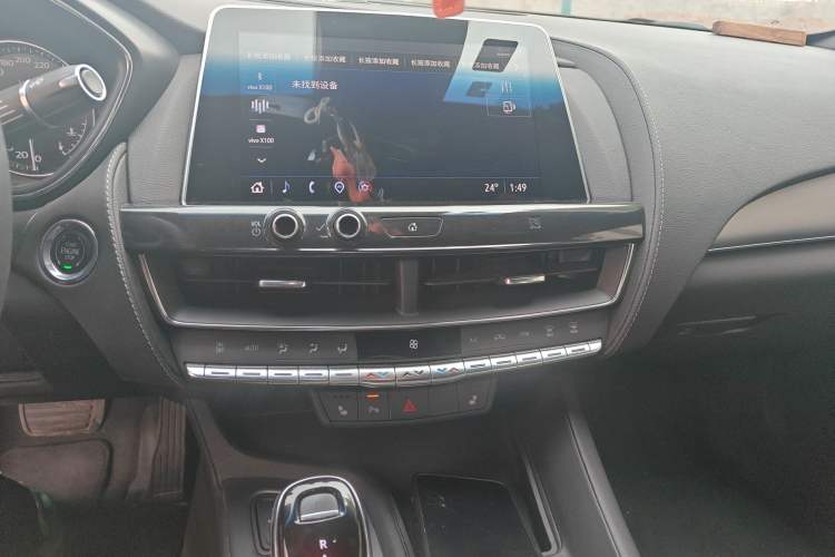 Used Cadillac CT5 2021 Revised 28T Luxury Version Audio And AC Panel