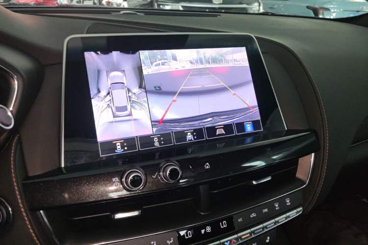Used Cadillac CT5 2021 28T Platinum Edition Audio And AC Panel