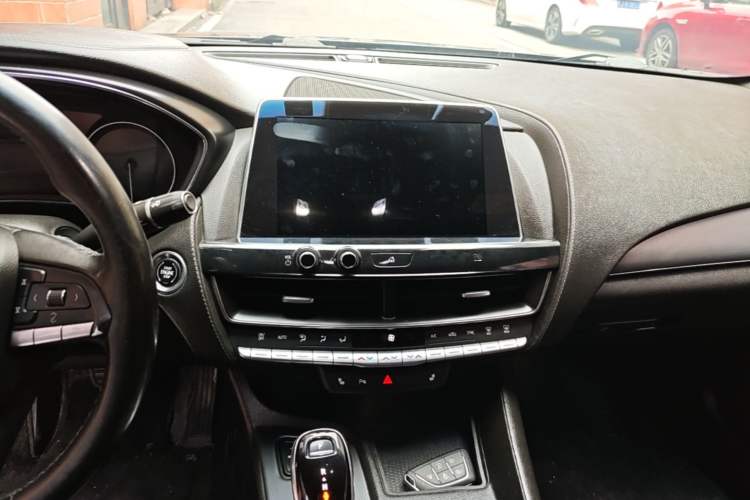 Used Cadillac CT5 2021 28T Luxury Model Audio And AC Panel