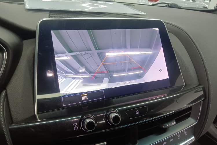 Used Cadillac CT5 2021 Revised 28T Luxury Version Audio And AC Panel
