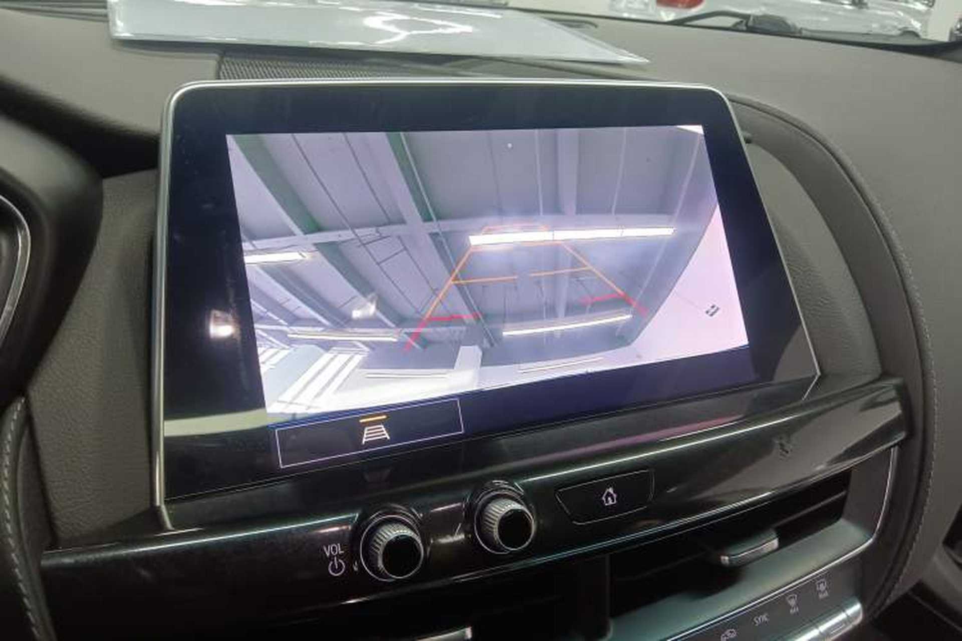 Used Cadillac CT5 2021 Revised 28T Luxury Version Audio And AC Panel