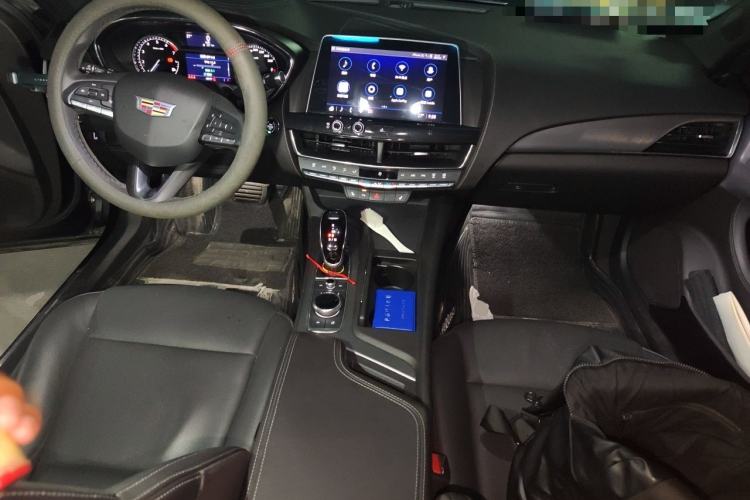 Used Cadillac CT5 2021 Revised 28T Luxury Version Center Console