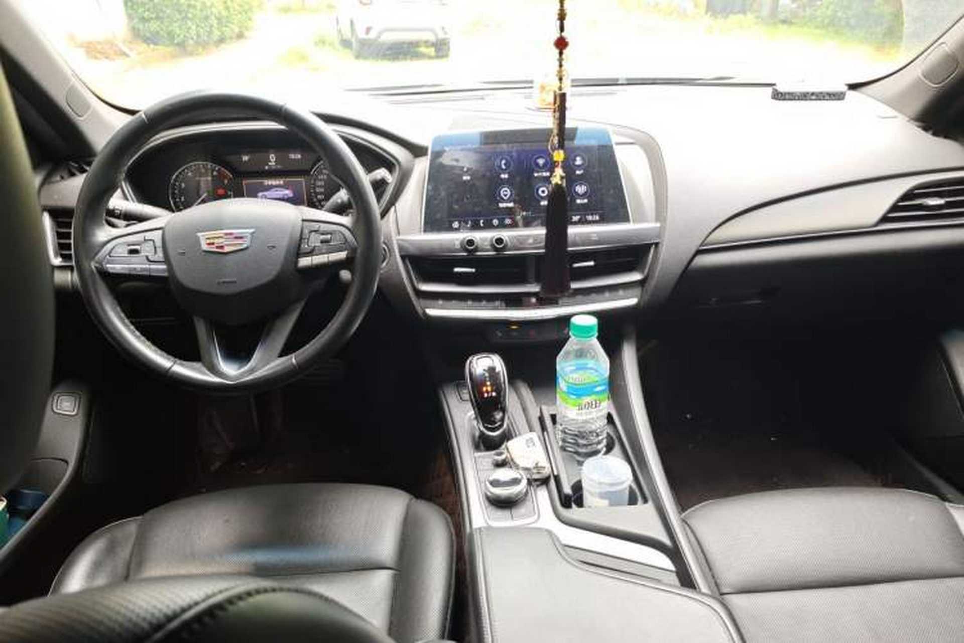Used Cadillac CT5 2021 Revised 28T Luxury Version Center Console