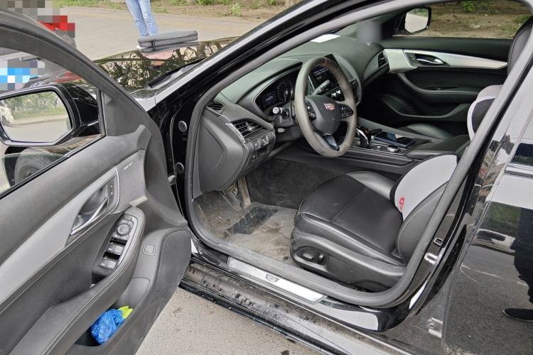 Used Cadillac CT5 2021 28T Fashion Edition Driver Seat