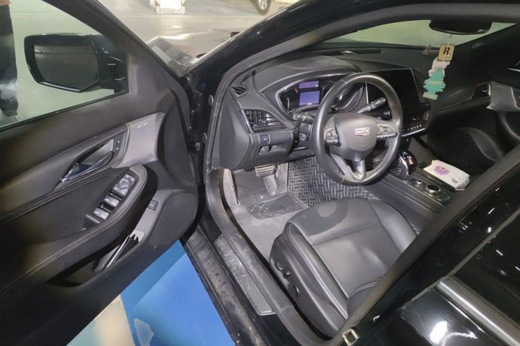 Used Cadillac CT5 2021 28T Luxury Model Driver Seat