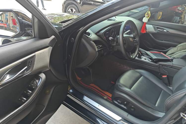 Used Cadillac CT5 2021 28T Luxury Model Driver Seat