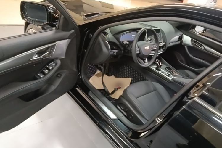 Used Cadillac CT5 2021 28T Prestige Edition Driver Seat