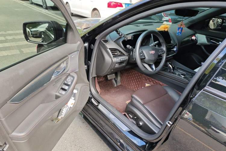 Used Cadillac CT5 2021 28T Platinum Sport Model Driver Seat