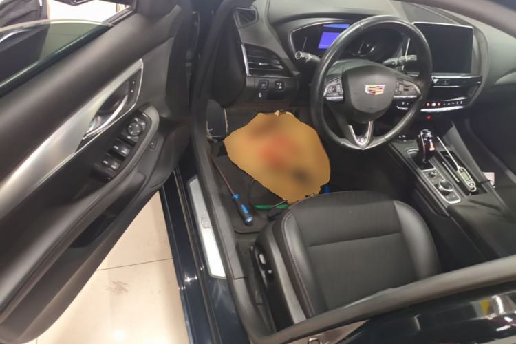 Used Cadillac CT5 2021 28T Tech Edition Driver Seat