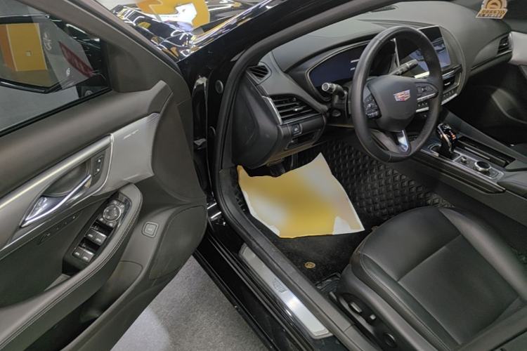 Used Cadillac CT5 2021 28T Prestige Edition Driver Seat