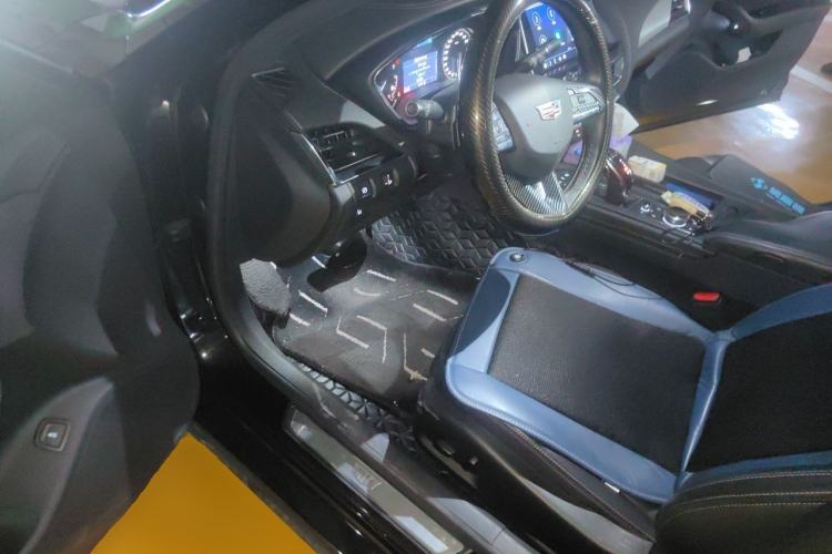 Used Cadillac CT5 2021 28T Fashion Edition Driver Seat