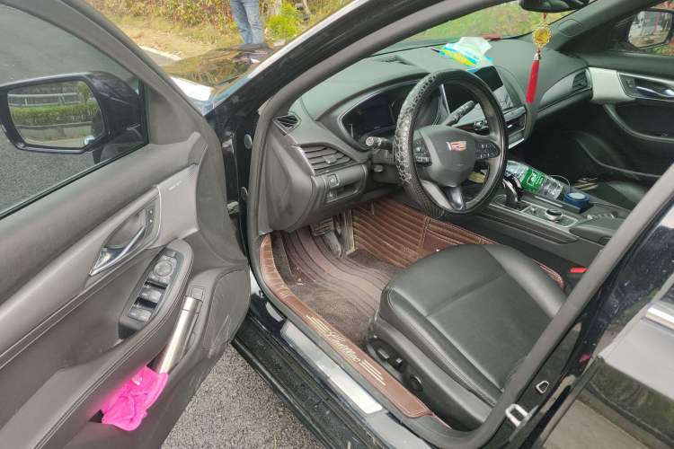 Used Cadillac CT5 2021 28T Luxury Model Driver Seat