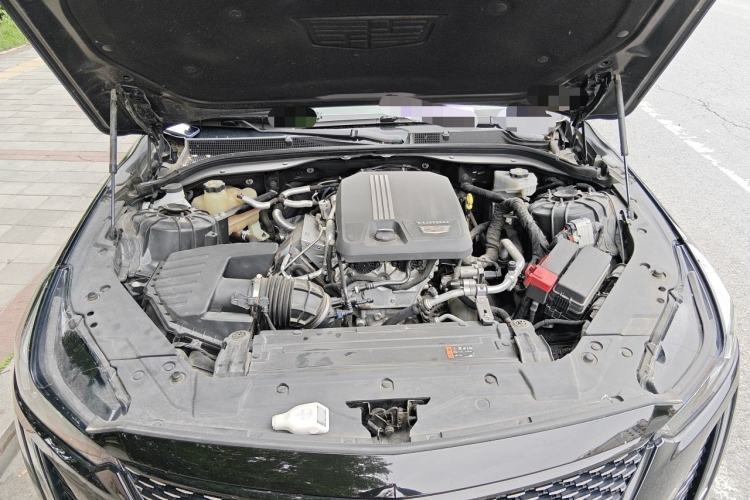 Used Cadillac CT5 2021 28T Fashion Edition Engine Bay