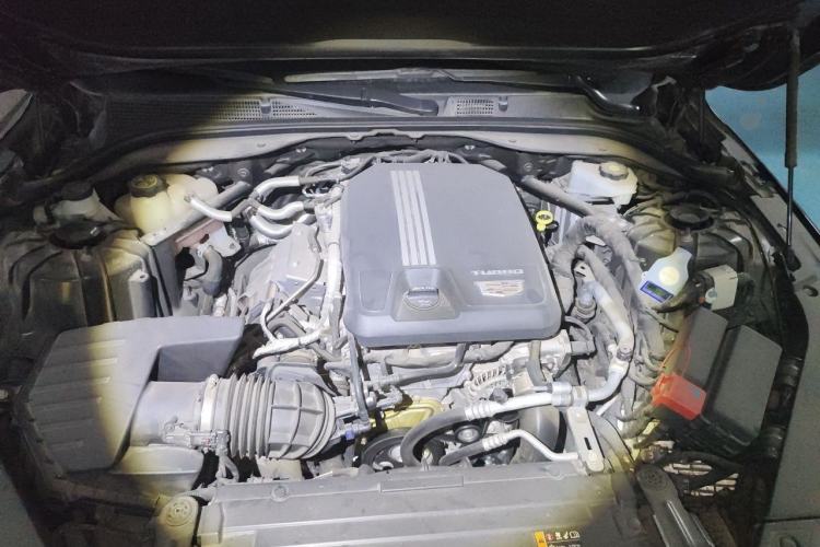 Used Cadillac CT5 2021 28T Luxury Model Engine Bay