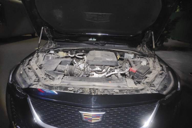 Used Cadillac CT5 2021 28T Luxury Model Engine Bay