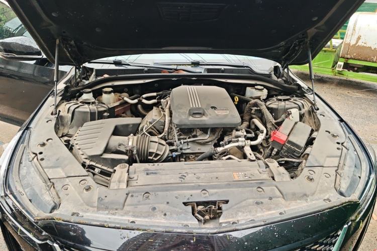 Used Cadillac CT5 2021 28T Luxury Model Engine Bay
