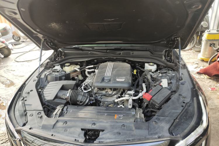 Used Cadillac CT5 2021 28T Fashion Edition Engine Bay