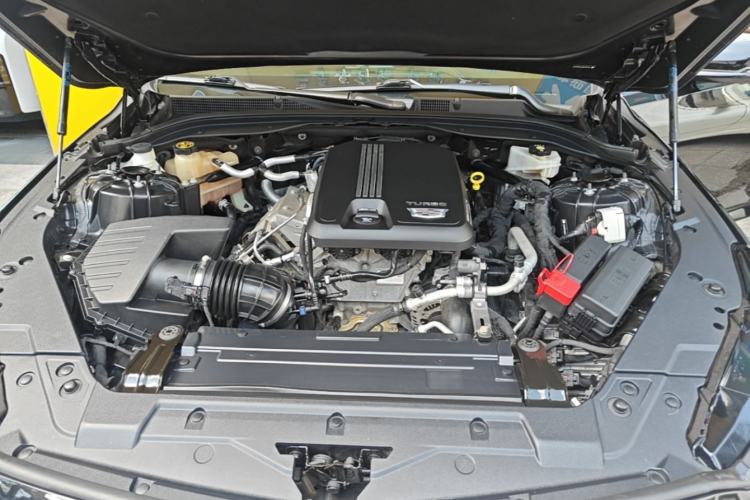 Used Cadillac CT5 2021 28T Luxury Model Engine Bay