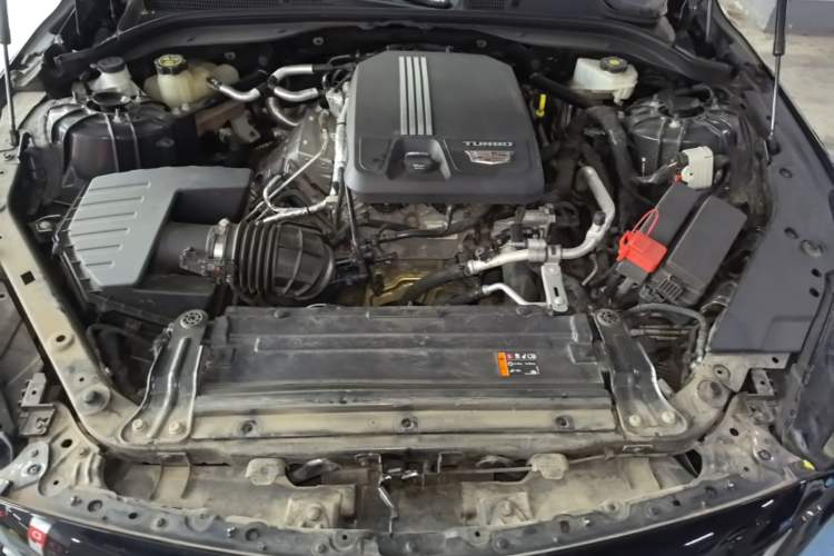 Used Cadillac CT5 2021 28T Luxury Model Engine Bay