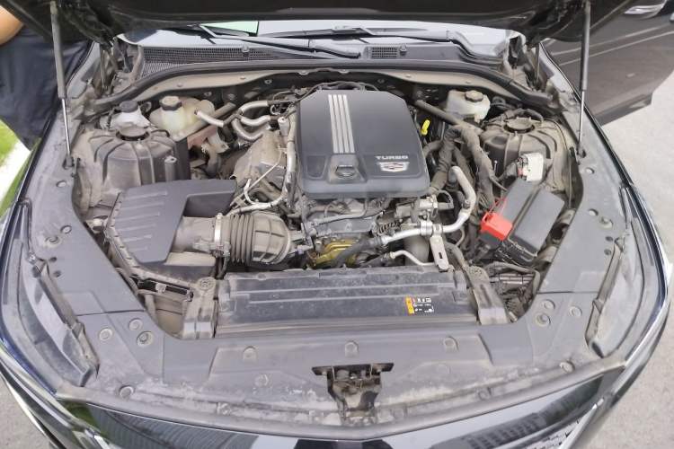 Used Cadillac CT5 2021 28T Fashion Edition Engine Bay