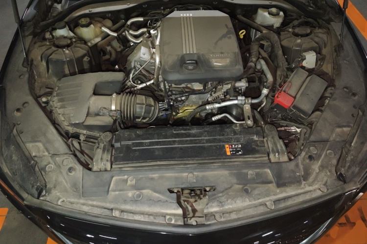 Used Cadillac CT5 2021 Revised 28T Luxury Version Engine Bay