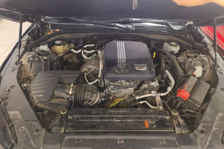 Used Cadillac CT5 2021 28T Tech Edition Engine Bay
