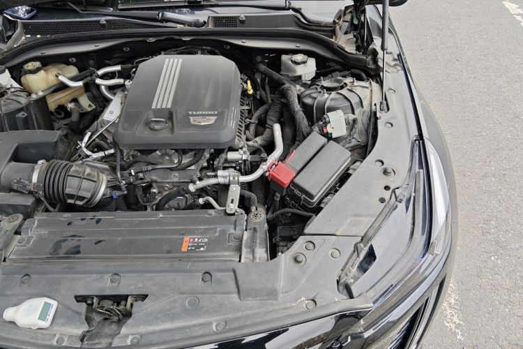 Used Cadillac CT5 2021 28T Fashion Edition Engine Bay Left
