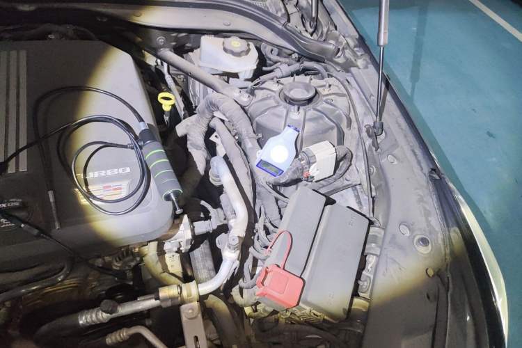 Used Cadillac CT5 2021 28T Luxury Model Engine Bay Left