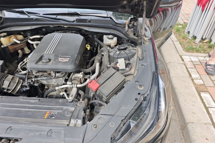 Used Cadillac CT5 2021 28T Luxury Model Engine Bay Left