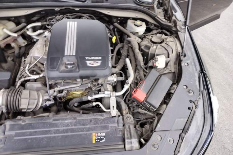 Used Cadillac CT5 2021 28T Fashion Edition Engine Bay Left
