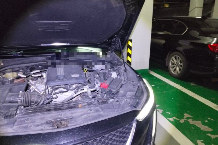 Used Cadillac CT5 2021 28T Luxury Model Engine Bay Left
