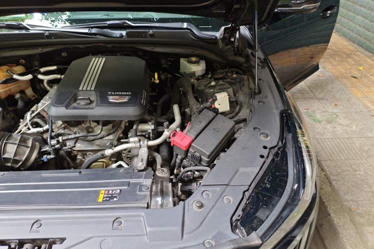 Used Cadillac CT5 2021 28T Advanced Sport Model Engine Bay Left