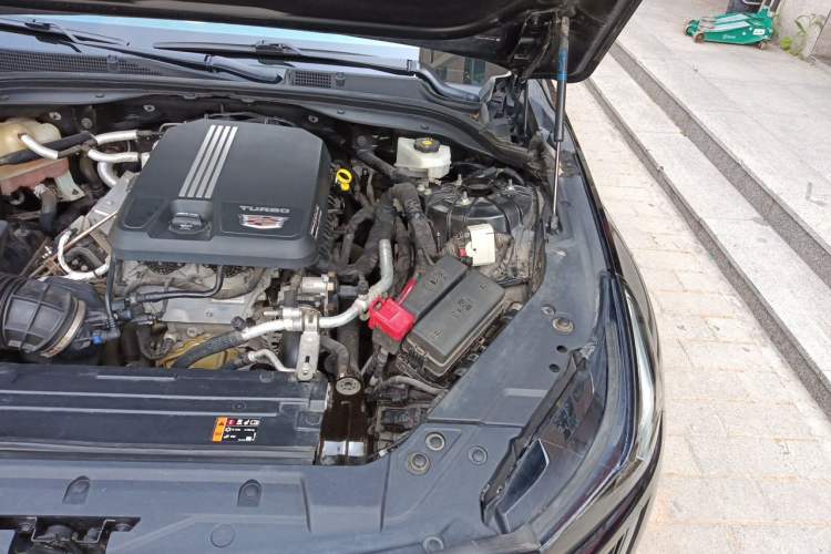 Used Cadillac CT5 2021 28T Prestige Edition Engine Bay Left