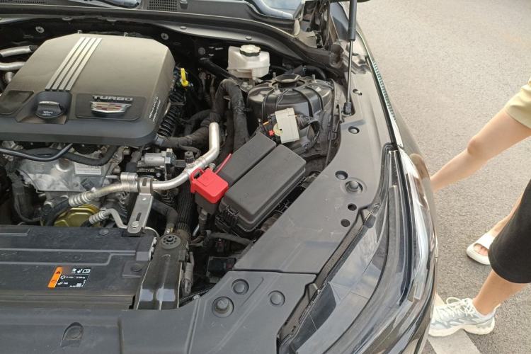 Used Cadillac CT5 2021 28T Luxury Model Engine Bay Left