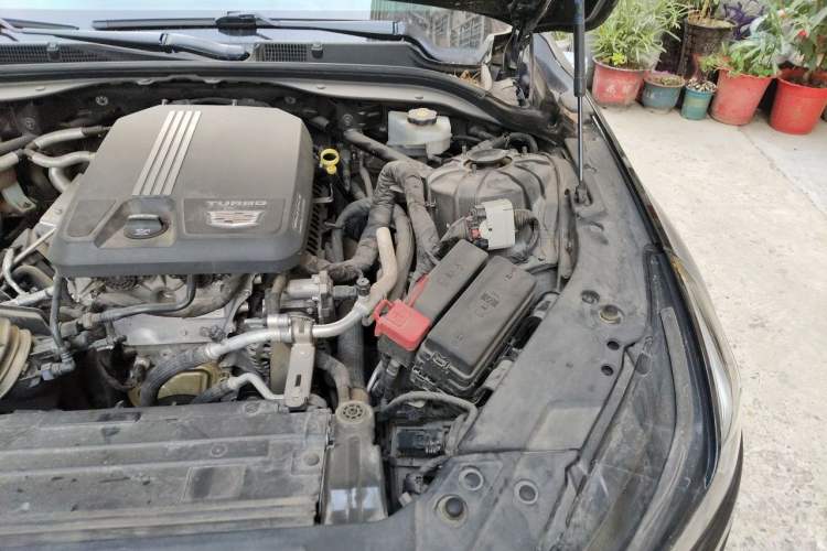 Used Cadillac CT5 2021 28T Prestige Edition Engine Bay Left