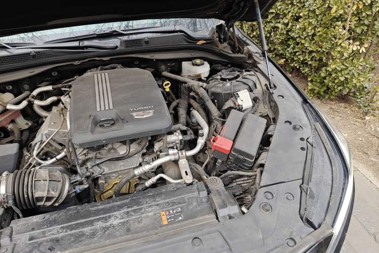 Used Cadillac CT5 2021 28T Luxury Model Engine Bay Left