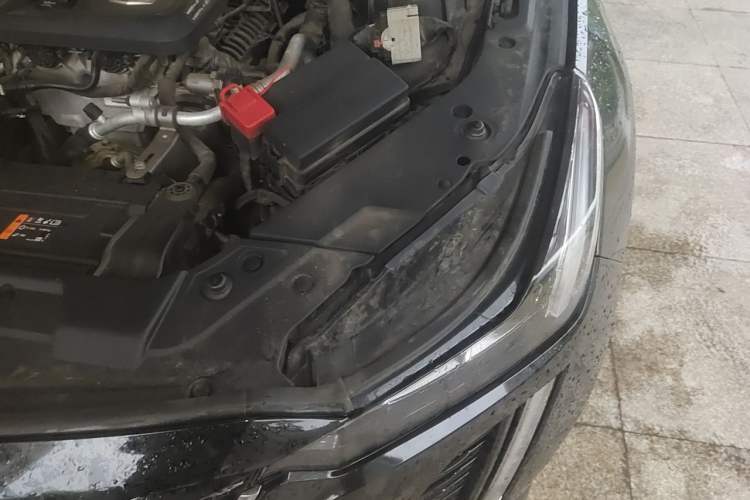 Used Cadillac CT5 2021 28T Fashion Edition Engine Bay Left