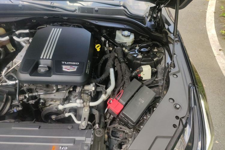 Used Cadillac CT5 2021 28T Platinum Sport Model Engine Bay Left