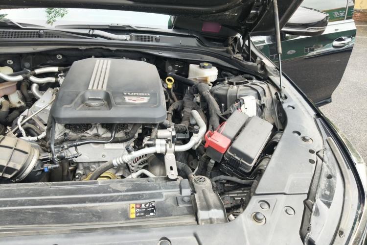 Used Cadillac CT5 2021 28T Luxury Model Engine Bay Left