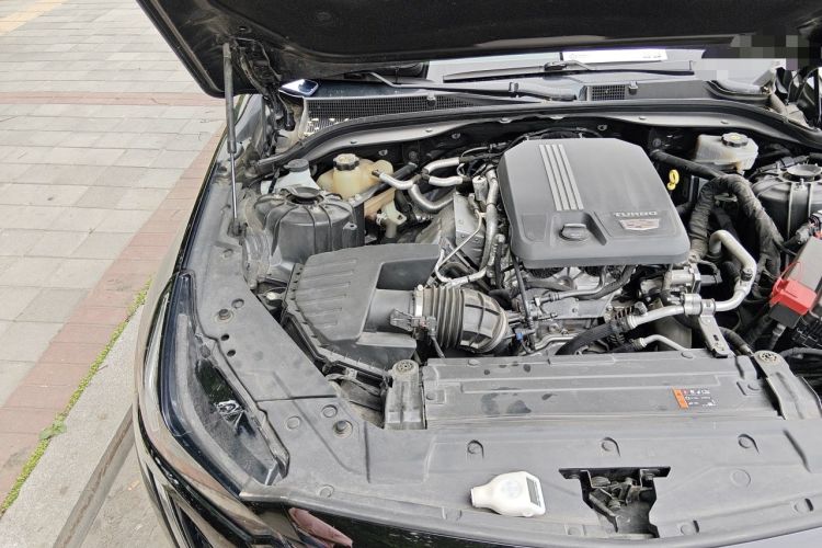 Used Cadillac CT5 2021 28T Fashion Edition Engine Bay Right