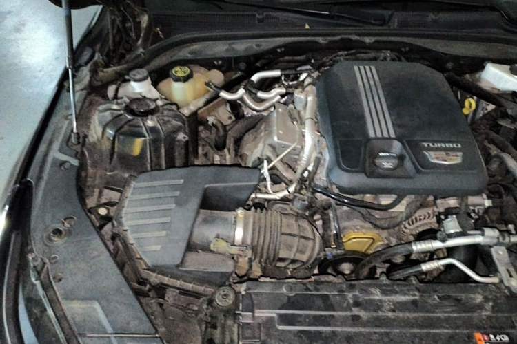 Used Cadillac CT5 2021 Revised 28T Luxury Version Engine Bay Right