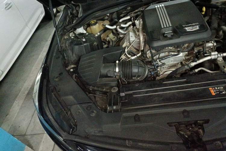 Used Cadillac CT5 2021 28T Luxury Model Engine Bay Right